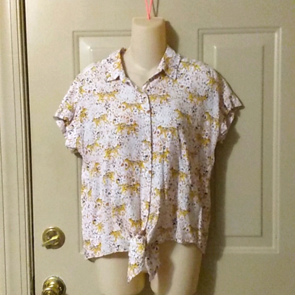 Cheetah Print Animal Print Whimsical Fairycore Button Up Blouse Tied Hem
